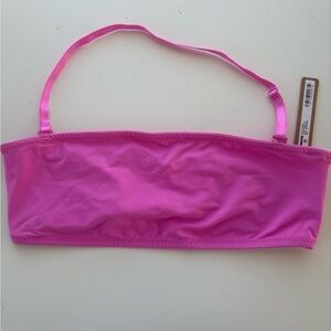 SKIMS swim “BANDEAU BIKINI TOP” in the color: Neon Orchids. Size: M